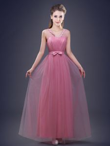 V-neck Sleeveless Dama Dress for Quinceanera Floor Length Appliques and Ruching and Bowknot Pink Tulle