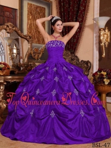 Purple Ball Gown Strapless Floor-length Taffeta Appliques Quinceanera Dress