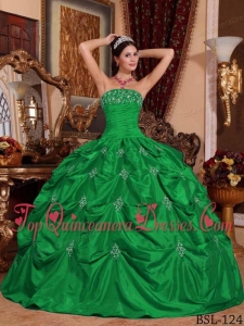 Green Ball Gown Strapless Floor-length Taffeta Appliques Quinceanera Dress