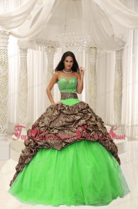 Print Leopard and Organza Beading Decorate Sweetheart Neckline Quinceanera Dress