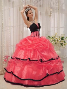 Red and Black Ball Gown Strapless Floor-length Beading Fashionable Quinceanera Dress