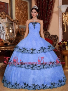Puffy Lilac Ball Gown Strapless Floor-length Organza Lace Appliques Sweet 16 Gowns