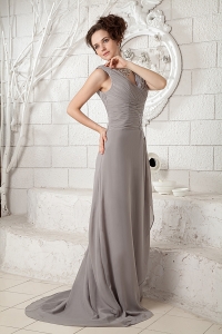 Gray V-neck Brush Train Chiffon Ruch Dama dresses for Quinces