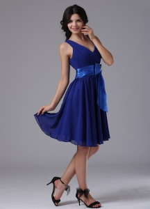 Royal Blue Dama Dresses for Quince V-neck Sash Knee-length