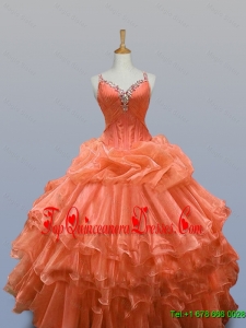 2015 Popular Straps Quinceanera Dresses with Beading and Ruffled Layers