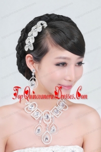 Rhinestone Dignified Necklace And Tiara