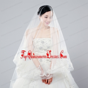 Two-Tier Drop Veil Tulle Lace Appliques Edge Wedding Veils