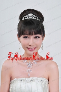 Gorgeous Alloy With Rhinestone Ladies Necklace and Tiara