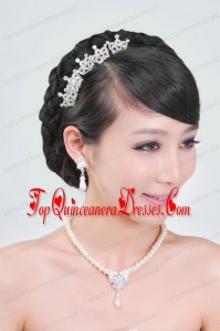 Gorgeous Alloy With Rhinestone Pearls Jewelry Set Including Necklace Earrings and Tiara