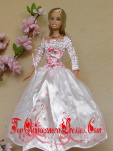 New Beautiful White Long Sleeves Handmade Wedding Party Clothes Fashion Dress for Noble Barbie