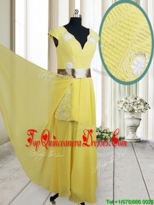 2017 Popular Beaded and Belted V Neck Chiffon Yellow Dama Dress with Cap Sleeves