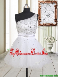 Fashionable One Shoulder Beaded Bodice Zipper Up White Dama Dress in Tulle