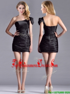 Sexy Column Ruched One Shoulder Black Dama Dress in Taffeta