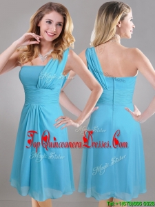 Elegant One Shoulder Ruched Chiffon Dama Dress in Aqua Blue