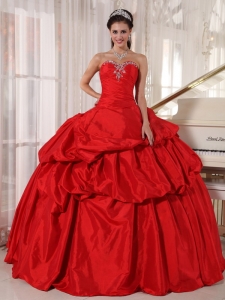 Vintage Red Taffeta Quinceanera Dress With Beading Neckline