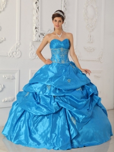 Blue Sweetheart Taffeta Quinceanera Dress with Appliques