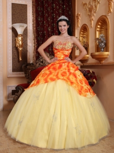 Light Yellow Quinceanera Dress Sweetheart Tulle Beading