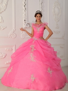 Rose Pink Quinceanera Dress V-neck Appliques Beading Ball Gown