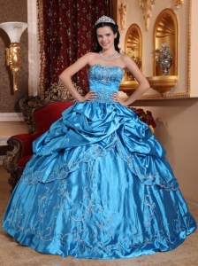 Strapless Embroidery Blue Quinceanera Dress with Beading