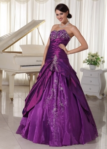 Purple A-line Sweetheart Quinceanera Gowns Appliques and Beading
