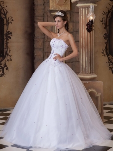 Strapless Embroidery White Quinceanera Dress Tulle