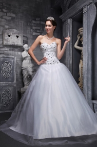 White Quinceanera Dress Sweetheart Taffeta Tulle Beading