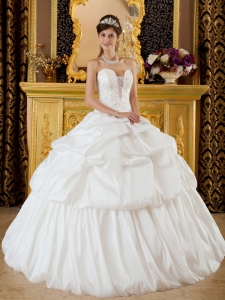 Elegant Quinceanera Dress Sweet 16 Strapless Taffeta Beading White