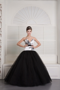 Black White Ball Gown Quinceanera Dress Tulle Embroidery