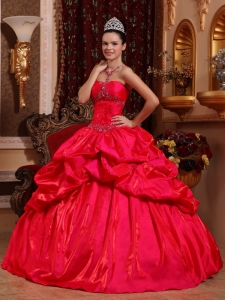 Red Pick-ups Ruched Quinceanera Dress Strapless Beading Gown