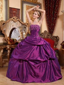 Eggplant Purple Sweet 16 Dress Strapless Taffeta Quinceaenera Dress