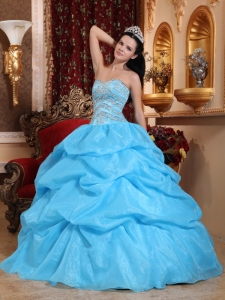 Aqua Blue Quinceanera Dress Sweetheart Organza Beading Gown