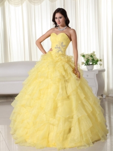 Ball Gown Sweetheart Neck Organza Quinceanera Dress