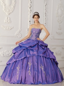 Purple Pick-ups Quinceanera Dress Embroidery Beaded Ball Gown
