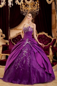 Purple Embroidery Dresses for Quinceanera Sweetheart Appliques