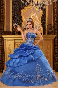 Beading Appliques Blue Quinceanera Dress Organza Gowns