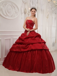 Wine Red Appliques Beaded Ruffles Quinceanera Dress Ball Gown