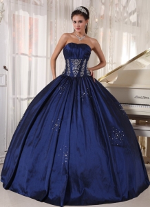 Ruched Embroidery Navy Blue Quinceaneras Ball Gowns