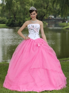 Embroidery Rose Pink and White Bowknot Quinceanera Dress