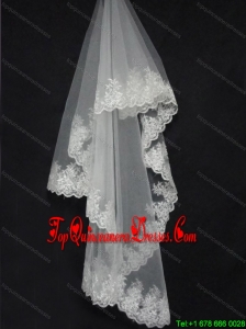 Lace Decorate The Bridal Veil On Sale