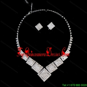 Luxurious Alloy Plated Rhinestone Necklace and Earrings Jewelry Set
