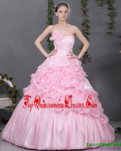 2015 Pretty Pink Quinceanera Gowns with Hand Made Flowers and Ruffles