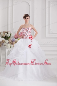 2014 Ball Gown Sweetheart Appliques and Pick ups Quinceanera Dress in White