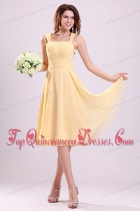 Simple Yellow Dama Dresses with A-line Straps Tea-length