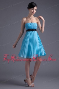 Empire Strapless Chiffon Aqua Blue Knee-length Dama Dress for Quinceanera