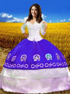 Hot Selling 3 4 Length Sleeve Floor Length Embroidery Lace Up Quinceanera Dress with Purple