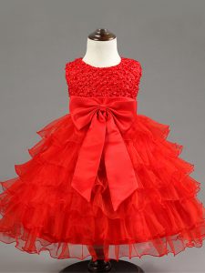 Superior Organza Scoop Sleeveless Zipper Ruffled Layers and Bowknot Evening Gowns in Red