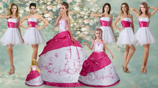 Super Floor Length White Sweet 16 Dresses Strapless Sleeveless Lace Up