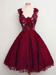 Charming Lace Straps Sleeveless Lace Up Lace Dama Dress for Quinceanera in Wine Red