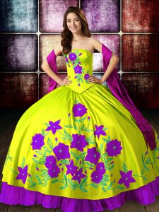 Yellow Green Strapless Lace Up Embroidery Quinceanera Dresses Sleeveless