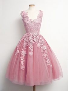 Hot Sale Pink V-neck Lace Up Appliques Court Dresses for Sweet 16 Sleeveless